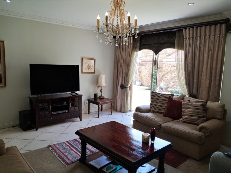 3 Bedroom Property for Sale in Riebeeckstad Free State